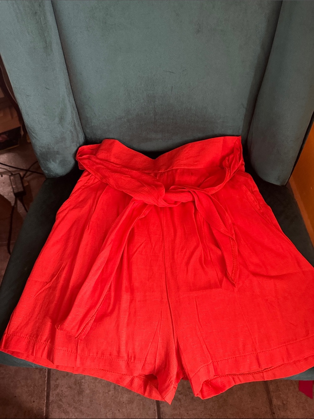 Waist-Tie Red Women's Bermuda Shorts